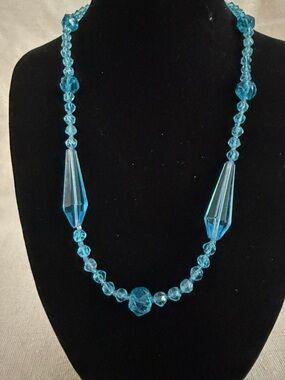 Antique Art Deco Blue Glass Bead Necklace